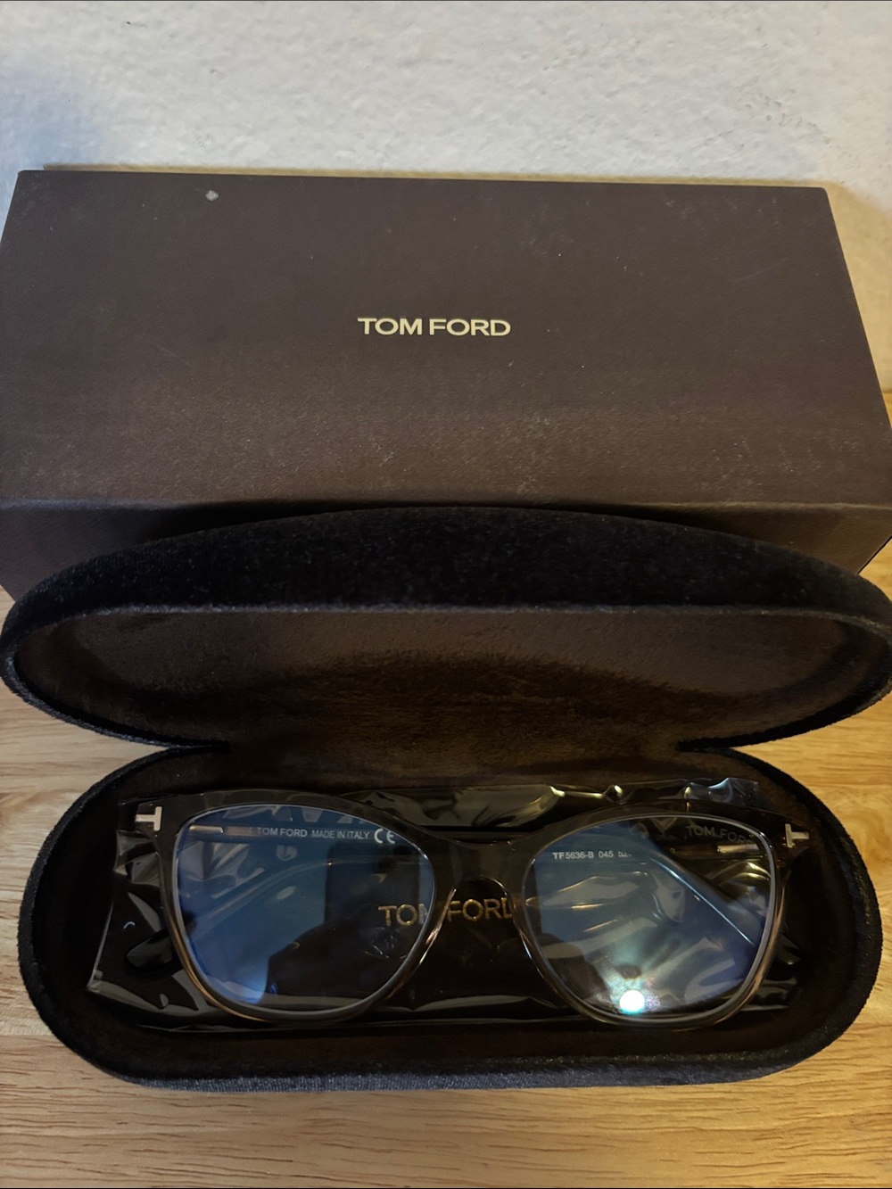 Tom Ford Women’s Cat Eye Glasses TF-5636-B Brown Frames 52-16-140 - Picture 12 of 17